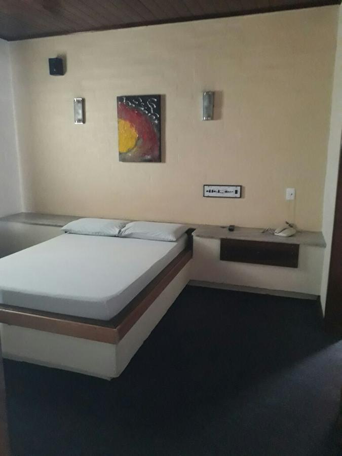 Motel Casa Branca Hotel Blumenau Exterior foto