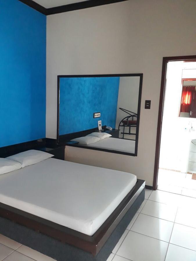 Motel Casa Branca Hotel Blumenau Exterior foto