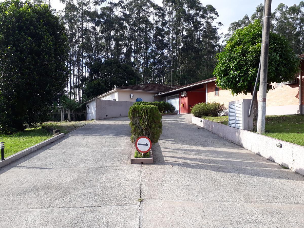 Motel Casa Branca Hotel Blumenau Exterior foto